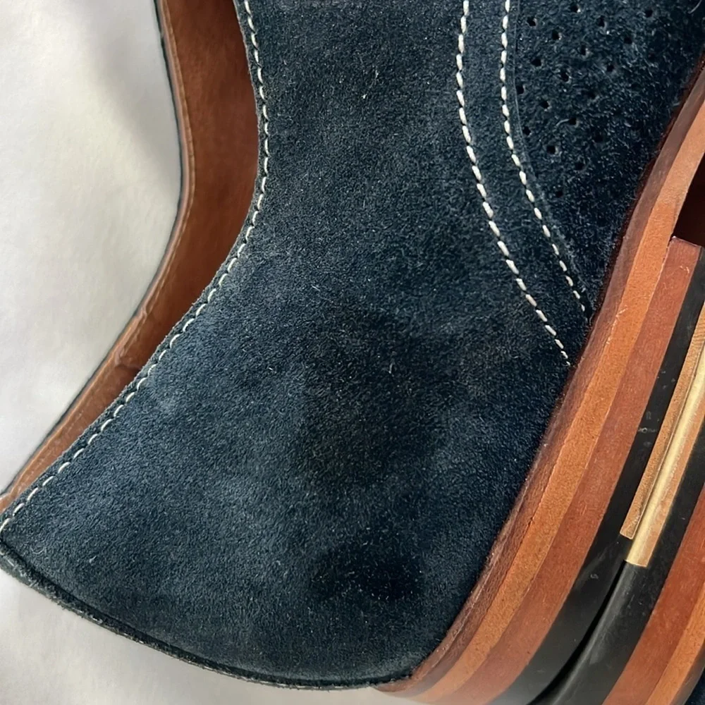 Aldo Blue Suede Oxfords
